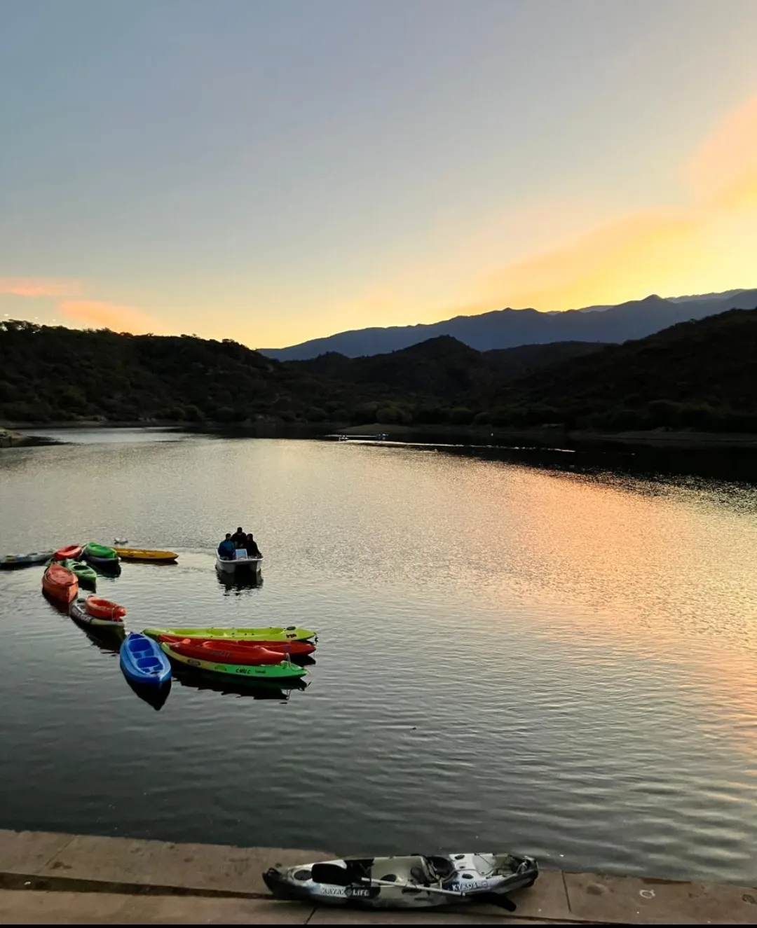 Screenshot_20250912-232120.WhatsApp