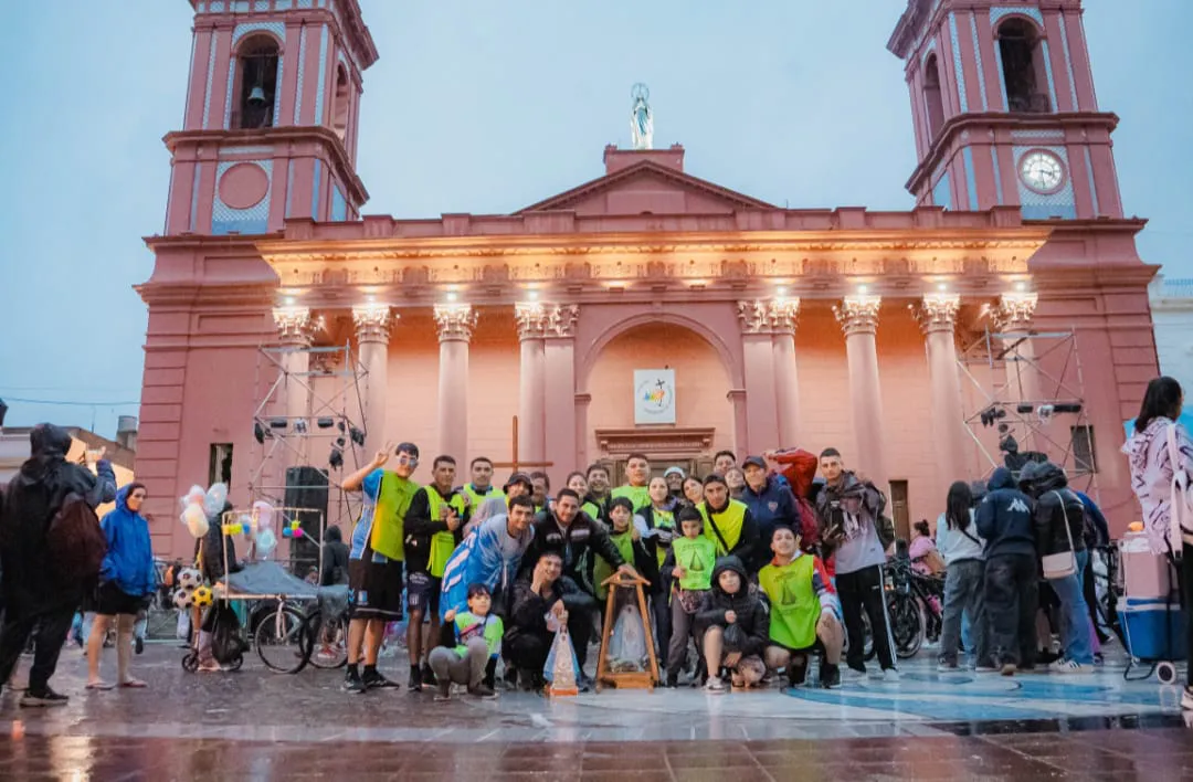 Imagen de WhatsApp 2025-12-08 a las 22.25.03_b69cc72f