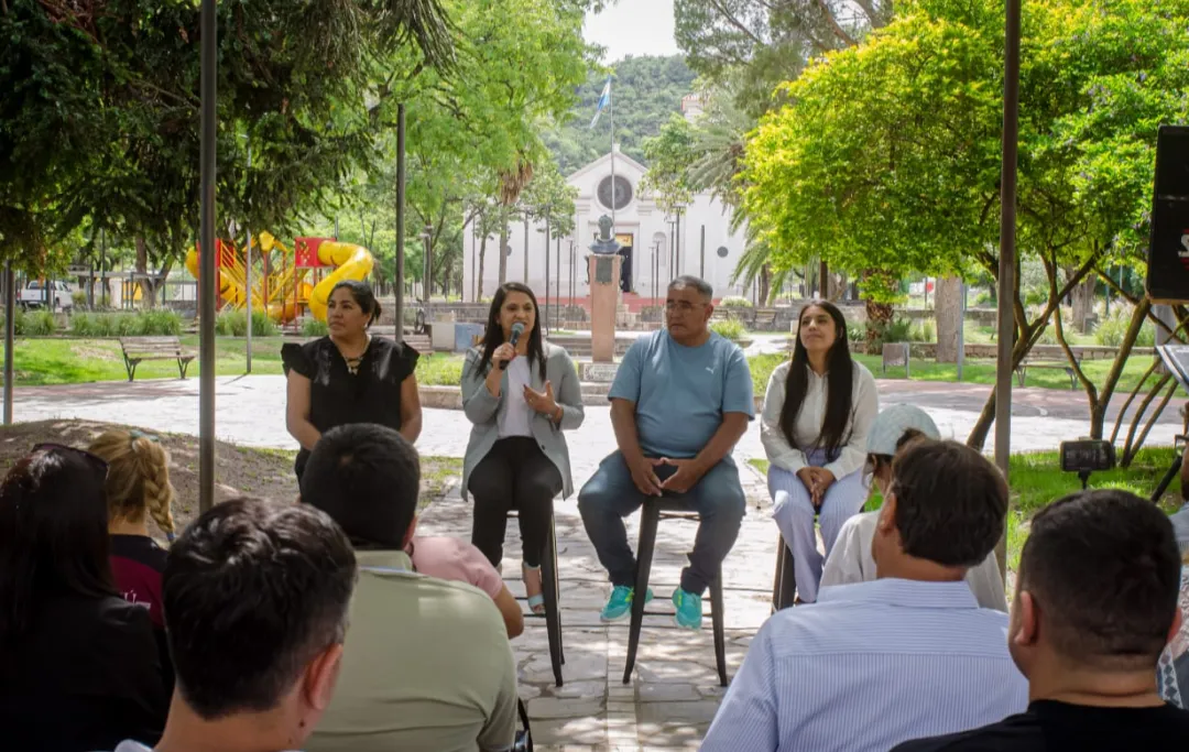 Screenshot_20251229-214724.WhatsApp