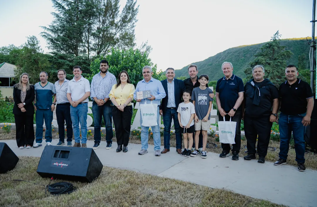 Screenshot_20251228-233119.WhatsApp