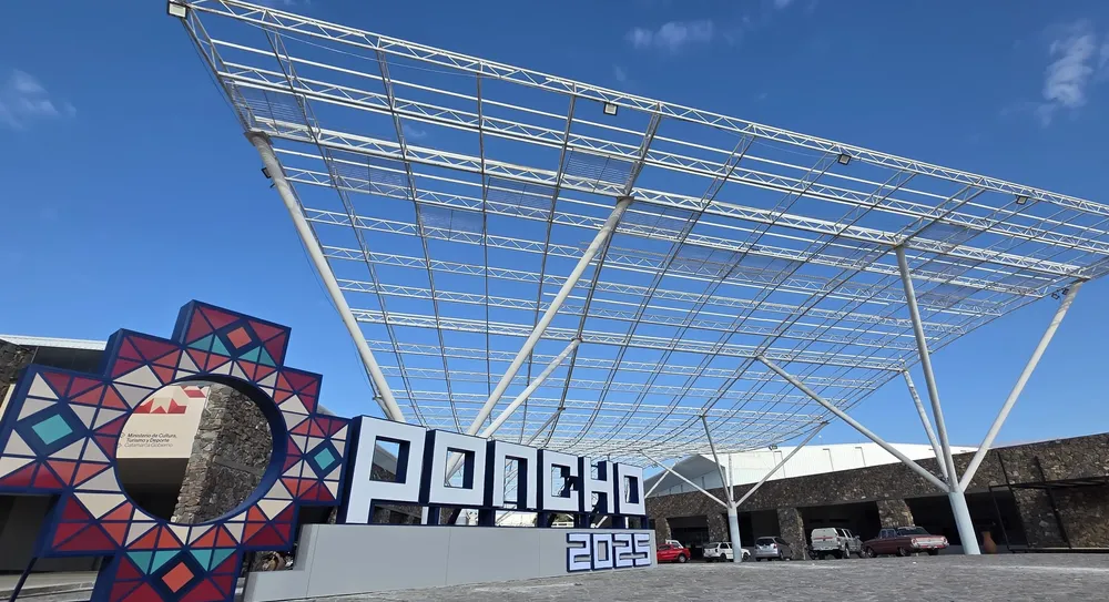 Arquigrafía Poncho 2025 (3)~2