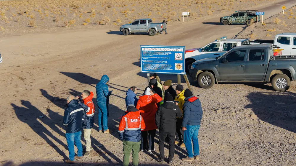 En un operativo sin precedentes en el país, se logró rescatar a más de 200 turistas en la cordillera catamarqueña (2)