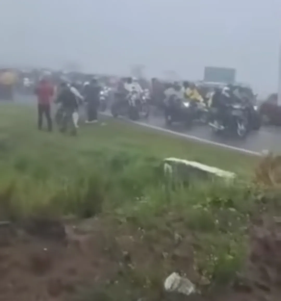 Screenshot_20251207-233808.Facebook