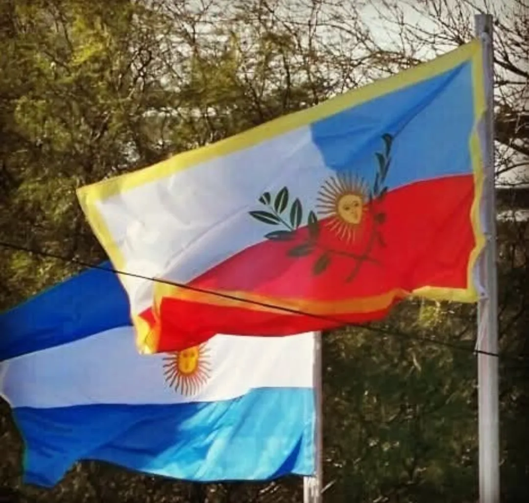 Screenshot_20250826-222417.Fotos