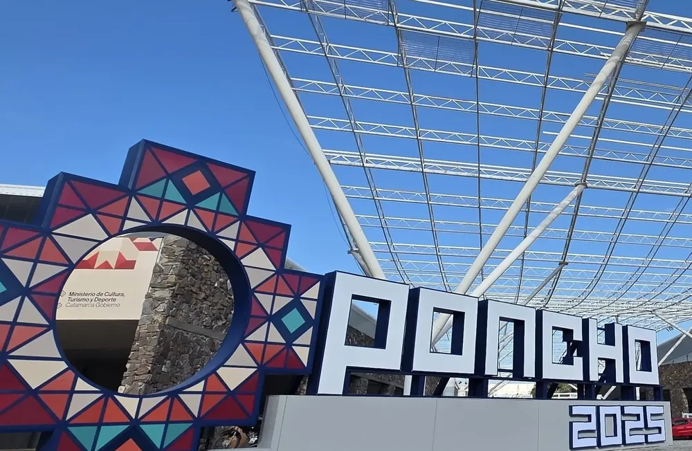 Arquigrafía Poncho 2025 (3)~5