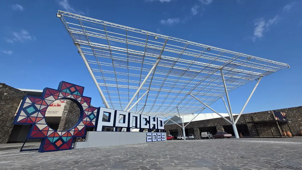 Arquigrafía Poncho 2025 (3)