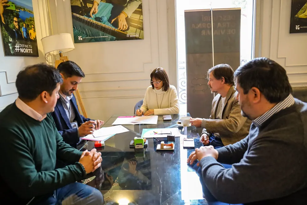 Firma1