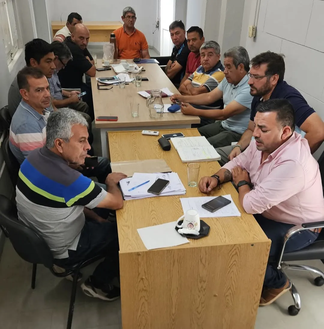 Screenshot_20251127-220934.Facebook